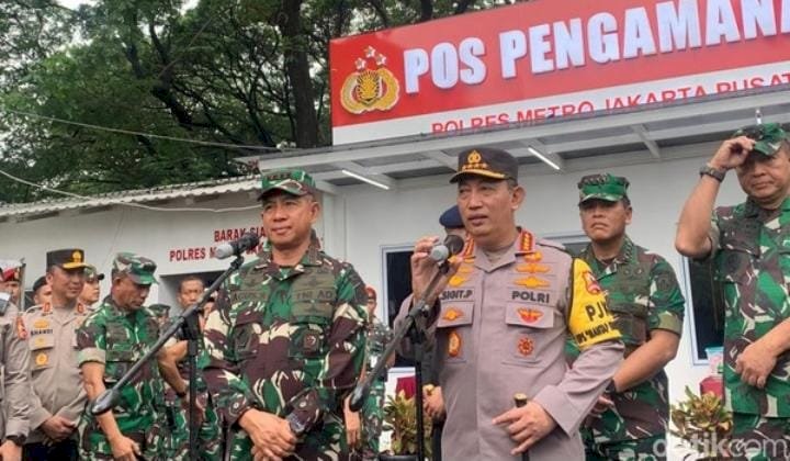 PANGLIMA TNI dan KAPOLRI CEK TPS PEMILU, PASTIKAN PENCOBLOSAN AMAN